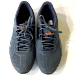 Puma Men Sneakers EUC